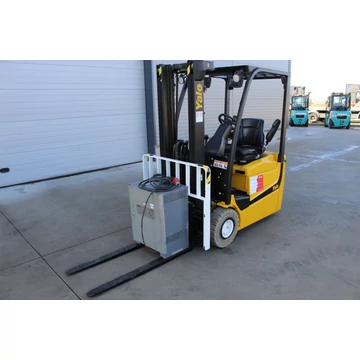 Yale ERP13VC elektromos targonca