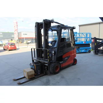 Linde E35HL-01 elektromos targonca