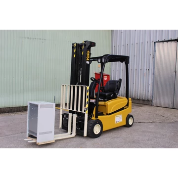 Yale ER18VF elektromos targonca